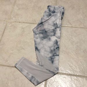 marble leggings